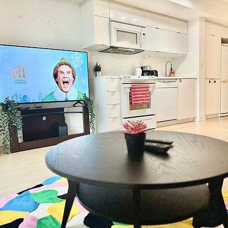 Lush Condo By Cntower - Free Parking 多伦多 外观 照片