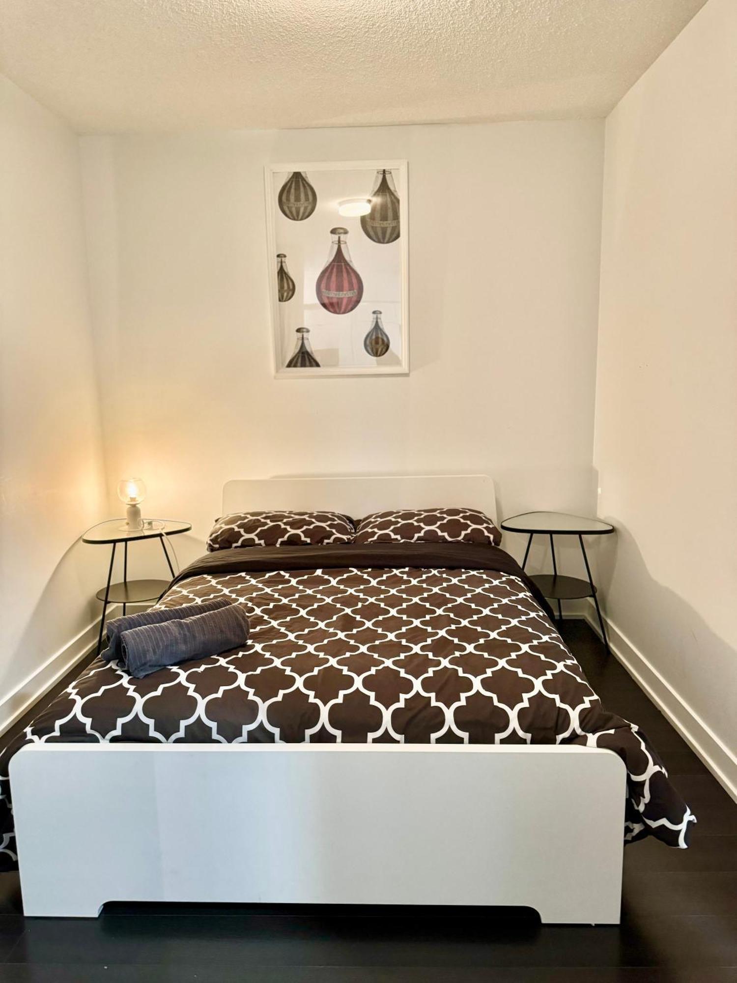 Lush Condo By Cntower - Free Parking 多伦多 外观 照片